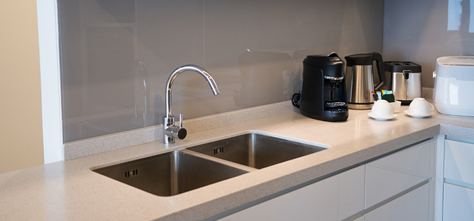 Benchtops & Splashbacks